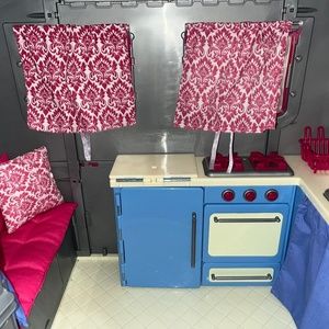 OG Doll camper
